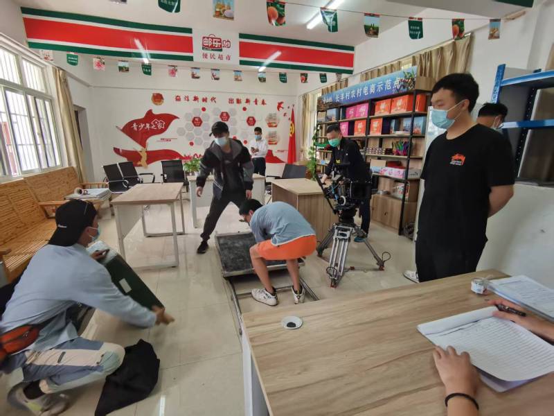追星女孩心理学分析报告：雄县广告片拍摄公司揭秘饭圈应援式传播逻辑